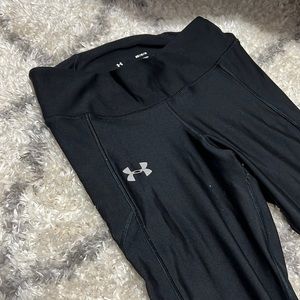 Black under armour leggings
